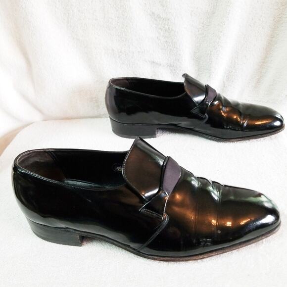 Florsheim black patent leather oxford dress shoes